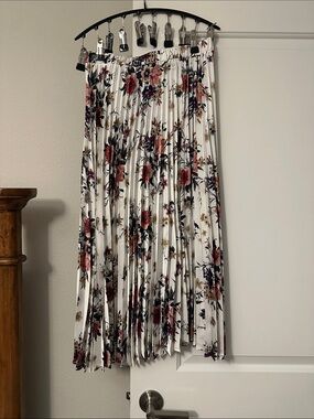 Pleated Floral Midi Skirt - White with Pink & Navy Floral